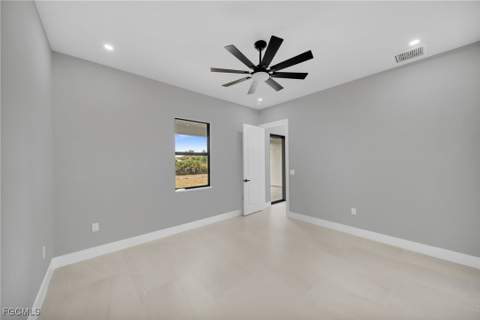 1002 Kanuga St E, Lehigh Acres FL - photo 18 of 49