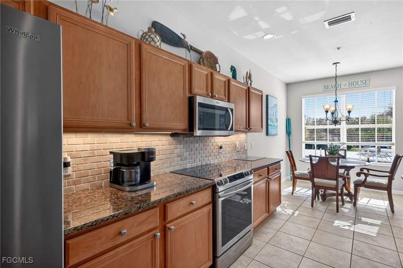 3 bedroom Condominium at 11751 Pasetto Ln 201, Royal Pointe, Fort Myers — photo 4
