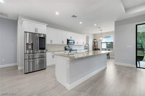 763 35th Ave NW, Naples FL - photo 8 of 48