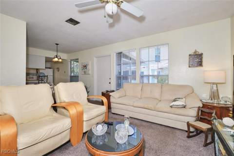 3350 Alouette Cir 1, Fort Myers FL - photo 6 of 35