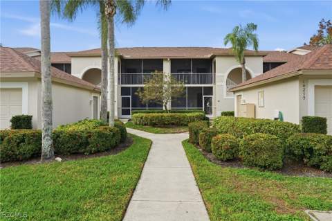 14270 Hickory Links Ct 2123, Fort Myers FL - photo 19 of 28