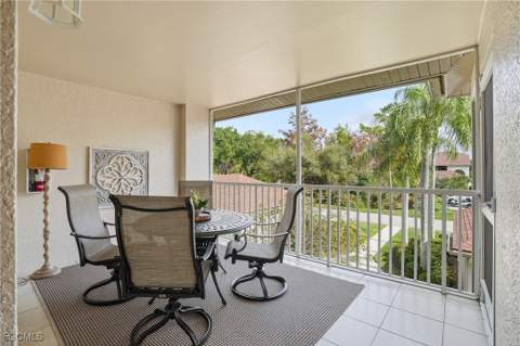 14270 Hickory Links Ct 2123, Fort Myers FL - photo 8 of 28