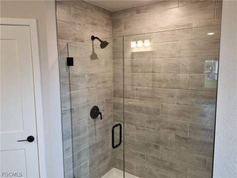 2814 NW 7th Ter, Cape Coral FL - photo 15 of 27