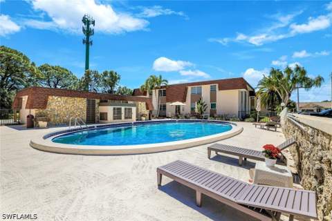 457 Tallwood St 406, Marco Island FL - photo 16 of 22