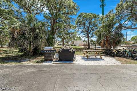 457 Tallwood St 406, Marco Island FL - photo 20 of 22