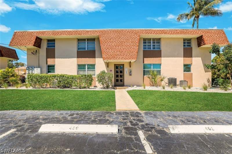 1 bedroom Condominium at 457 Tallwood St 406, Marco Villa, Marco Island — photo 3