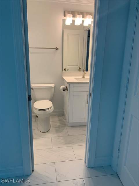 310 Carnaby Ct, Naples FL - photo 12 of 15