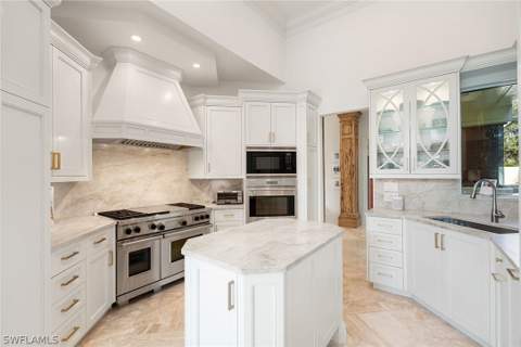 248 Point Salerno, Naples FL - photo 14 of 39