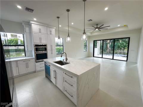 2480 Florida Ave, Naples FL - photo 11 of 50