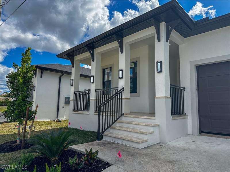 4 bedroom SingleFamilyResidence at 2464 Florida Ave, Sunset Homes, Naples — photo 2