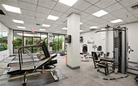 380 Seaview Ct 301, Marco Island FL - photo 10 of 27