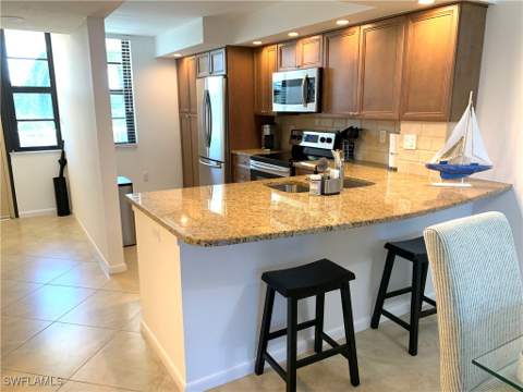 380 Seaview Ct 301, Marco Island FL - photo 20 of 27