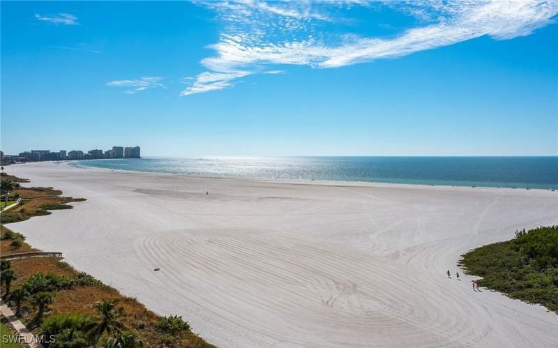 2 bedroom Condominium at 380 Seaview Ct 301, South Seas, Marco Island — photo 3