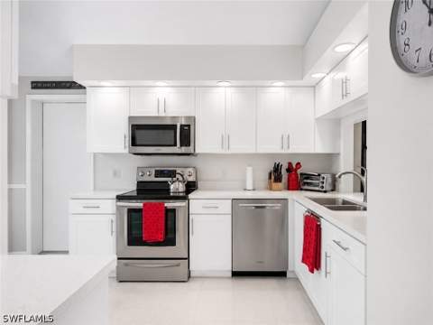355 Bay Forest Dr 3A, Naples FL - photo 9 of 39