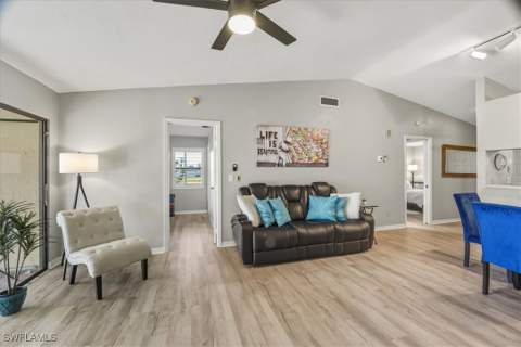 2031 Pine Isle Ln 2031, Naples FL - photo 22 of 32