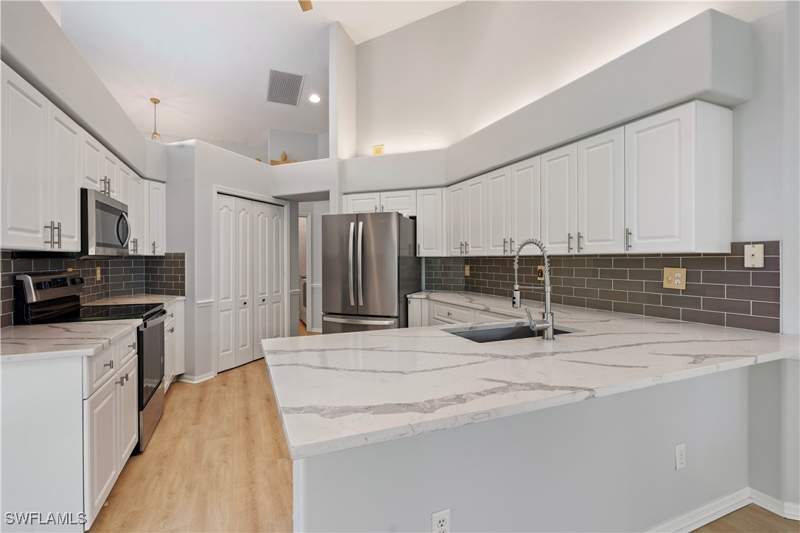 3 bedroom SingleFamilyResidence at 20751 Rivers Ford, Villages At Country Creek, Estero — photo 4