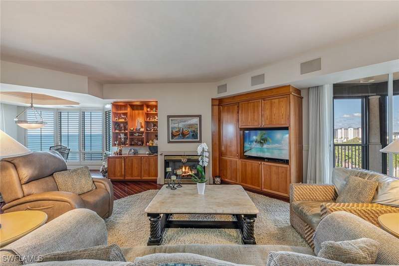 4 bedroom Condominium at 8477 Bay Colony Dr 902, Windsor At Bay Colony, Naples — photo 5
