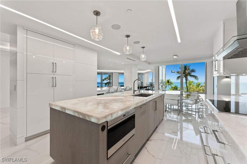 4 bedroom Condominium at 4951 Gulf Shore Blvd N 103, Le Parc, Naples — photo 5