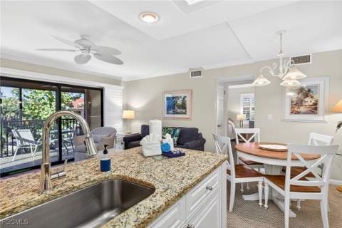 845 E Gulf Dr 142, Sanibel FL - photo 12 of 34