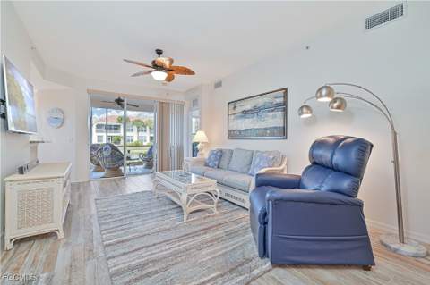 11660 Navarro Way 1207, Fort Myers FL - photo 10 of 29