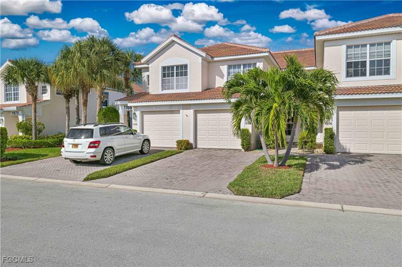 2 bedroom Condominium at 11660 Navarro Way 1207, Sabal Pointe, Fort Myers — photo 2