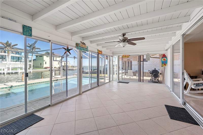 3 bedroom SingleFamilyResidence at 49 Fairview Blvd, Fairview Isles, Fort Myers Beach — photo 2