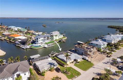 49 Fairview Blvd, Fort Myers Beach FL - photo 20 of 35