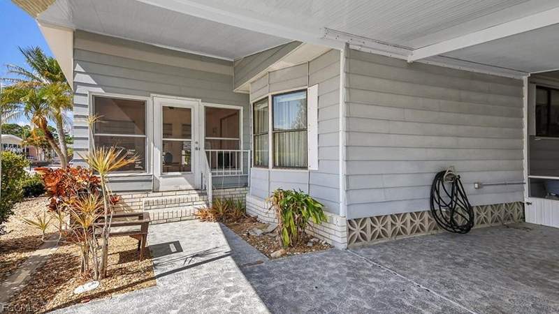 2 bedroom ManufacturedHome at 108 Snead Dr, Six Lakes Country Club, North Fort Myers — photo 4