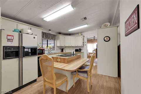108 Snead Dr, North Fort Myers FL - photo 8 of 49