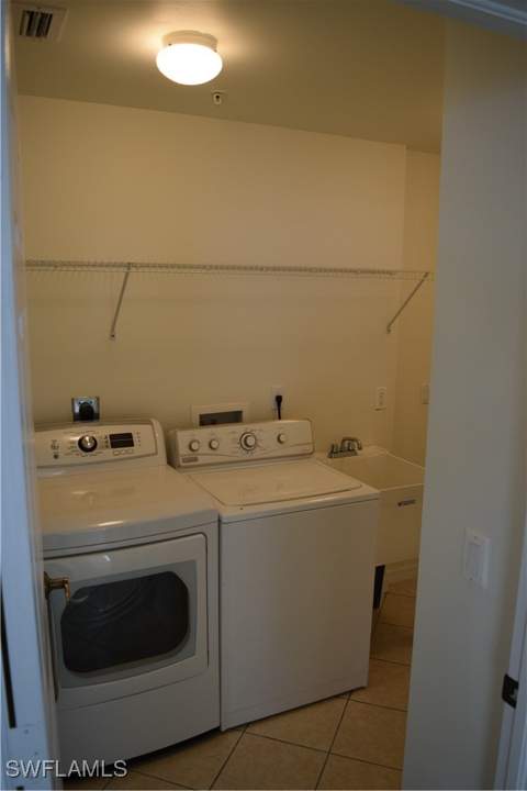 2350 Hidden Lake Ct 8513, Naples FL - photo 10 of 20