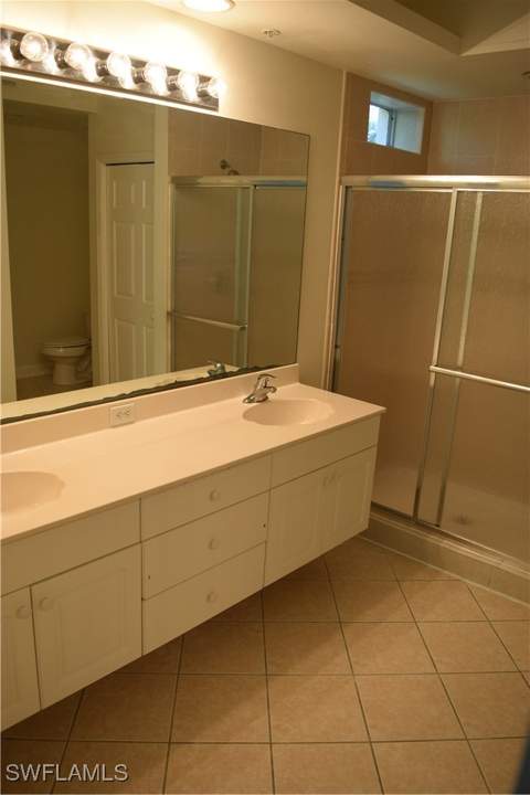 2350 Hidden Lake Ct 8513, Naples FL - photo 14 of 20