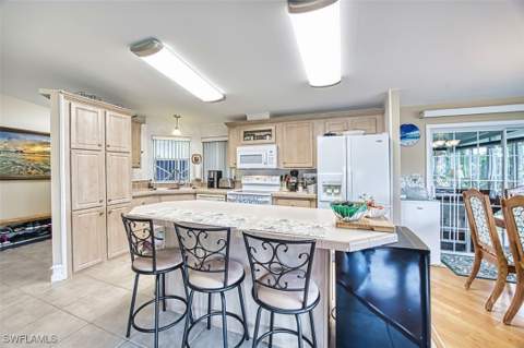 45 San Remo Cir, Naples FL - photo 11 of 40