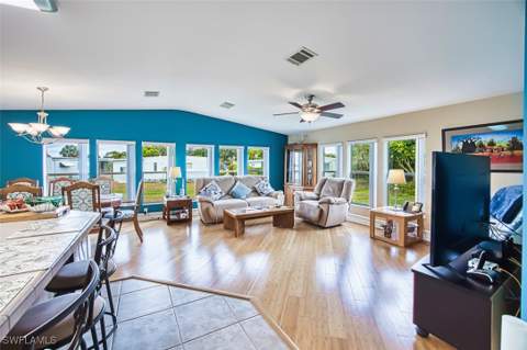 45 San Remo Cir, Naples FL - photo 16 of 40