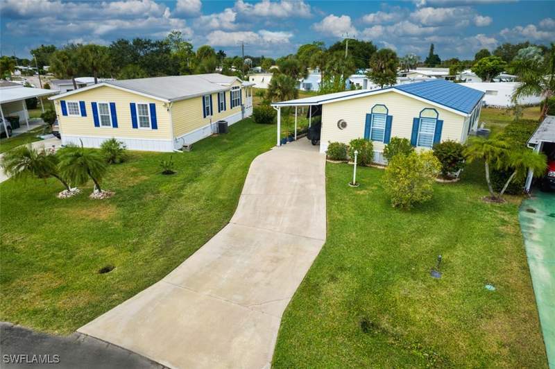 2 bedroom ManufacturedHome at 45 San Remo Cir, Riviera Colony, Naples — photo 5