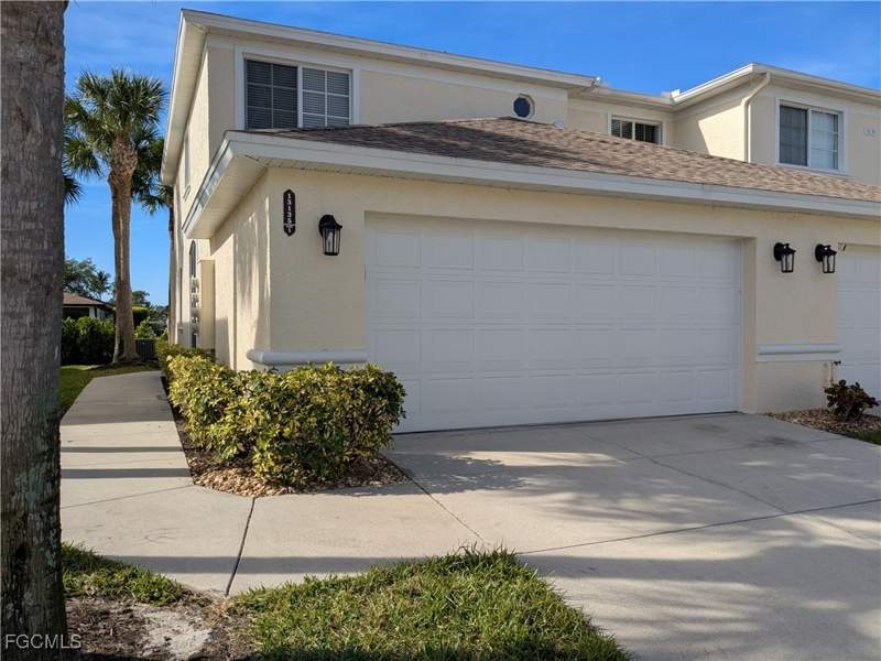 3 bedroom Townhouse at 13135 Broadhurst Loop 601, Enclave At Cypress Lake Condo, Fort Myers — photo 3