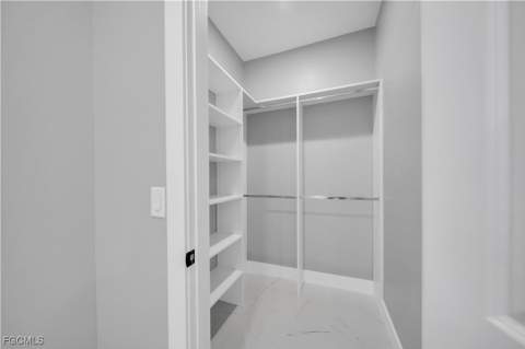 911 NW 37th Pl, Cape Coral FL - photo 13 of 33