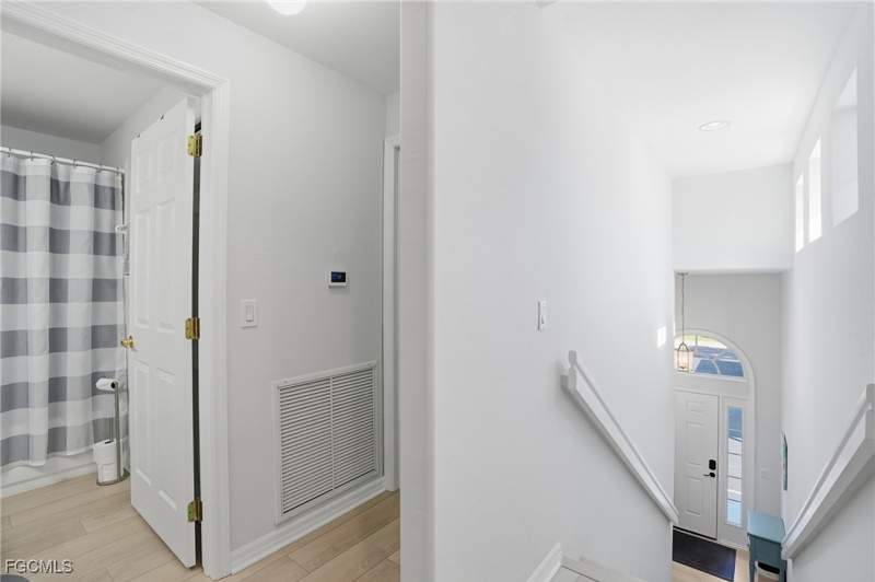 2 bedroom Condominium at 10137 Colonial Country Club Blvd 1103, Garden Lakes, Fort Myers — photo 5