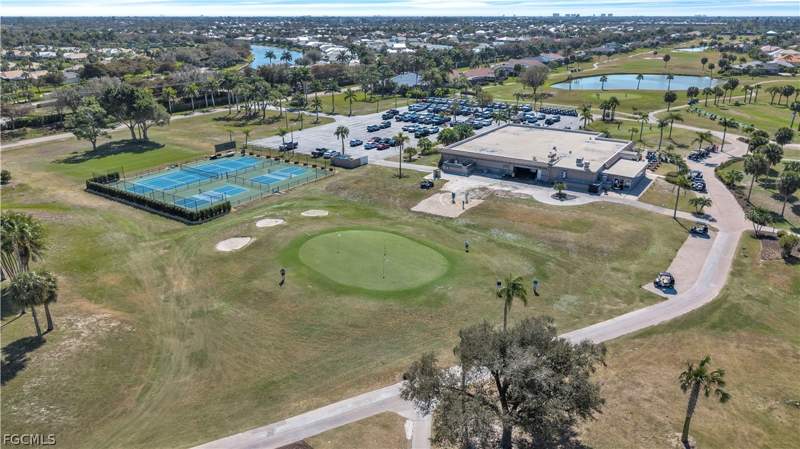 3 bedroom SingleFamilyResidence at 16800 Lady Diana Ct, Cape Royal, Cape Coral — photo 5