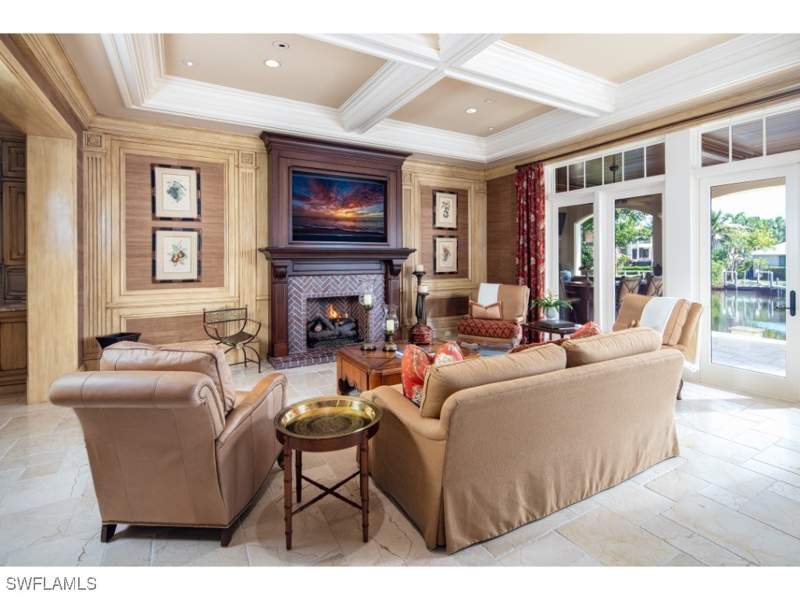 4 bedroom SingleFamilyResidence at 1979 4th St S, Aqualane Shores, Naples — photo 4