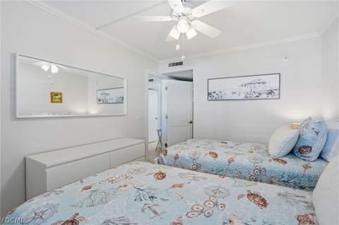 1295 Gulf Shore Blvd S 134, Naples FL - photo 17 of 36