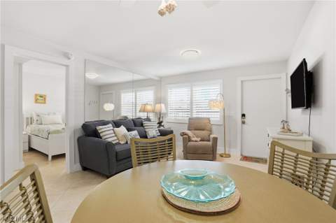 1295 Gulf Shore Blvd S 134, Naples FL - photo 9 of 36