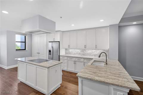 11620 Court Of Palms 105, Fort Myers FL - photo 11 of 49