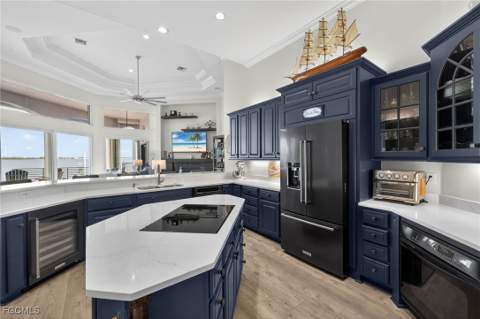 15411 Catalpa Cove Ln, Fort Myers FL - photo 8 of 50