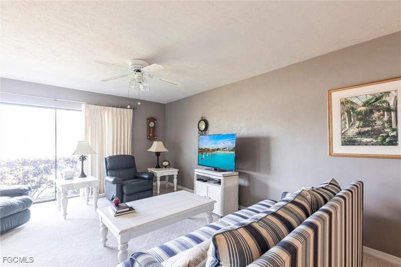 3 bedroom Condominium at 5665 Trailwinds Dr 615, Baltusrol Village, Fort Myers — photo 2