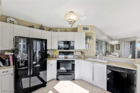 4895 Bonita Beach Rd 501, Bonita Springs FL - photo 10 of 29