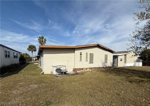 76 Atlantic Way 76, Naples FL - photo 13 of 19