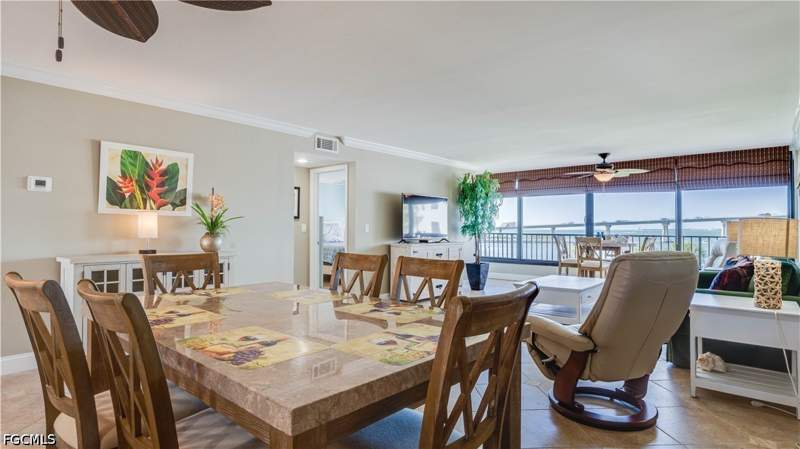 2 bedroom Condominium at 15010 Punta Rassa Rd 301, Punta Rassa, Fort Myers — photo 4