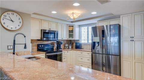 15010 Punta Rassa Rd 301, Fort Myers FL - photo 9 of 44