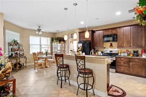 1629 SW 2nd Ter, Cape Coral FL - photo 12 of 24