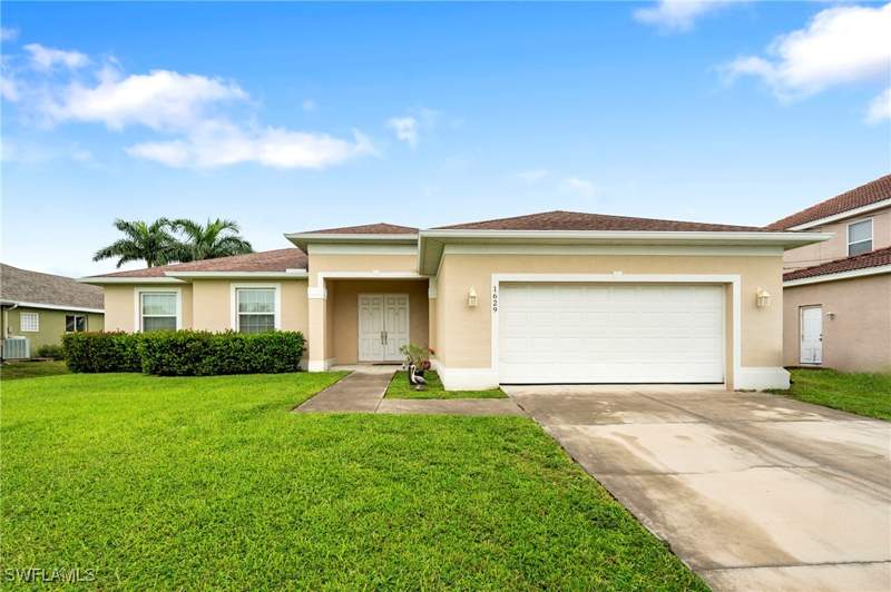 4 bedroom SingleFamilyResidence at 1629 SW 2nd Ter, Cape Coral, Cape Coral — photo 2
